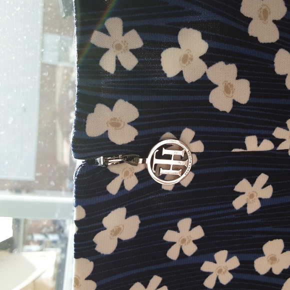 Tommy Hilfiger dress - Picture 3 of 4